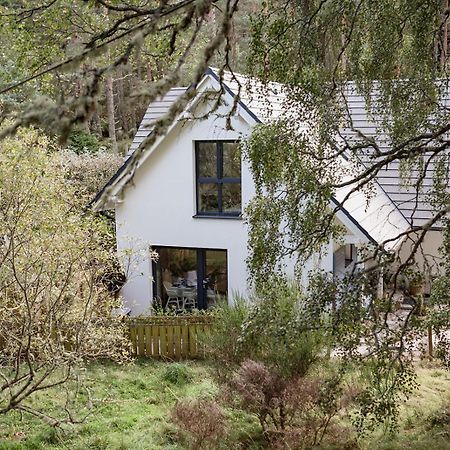 Siskin Guest Suite Kinrara Exteriör bild